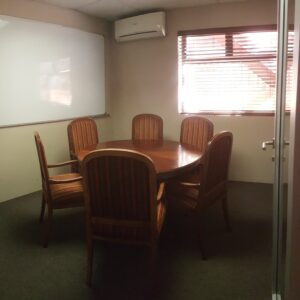 6 Seater Meeting Room